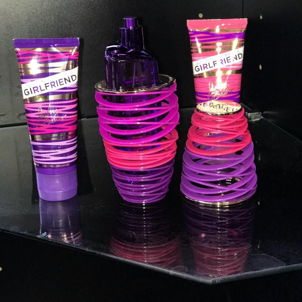 😍Justin Bieber’s Girlfriend Perfume😍